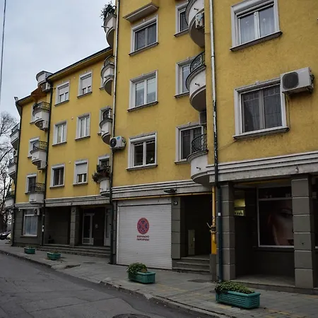 Апартаменты Dunavski Kej *